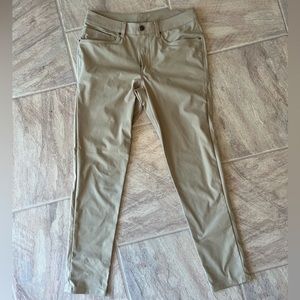 Lululemon Men’s ABC Pants Slim Khaki Size 30